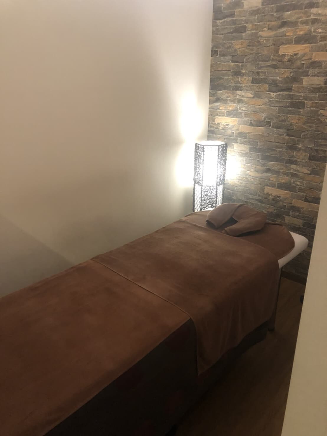 ニーナ　リピエ店