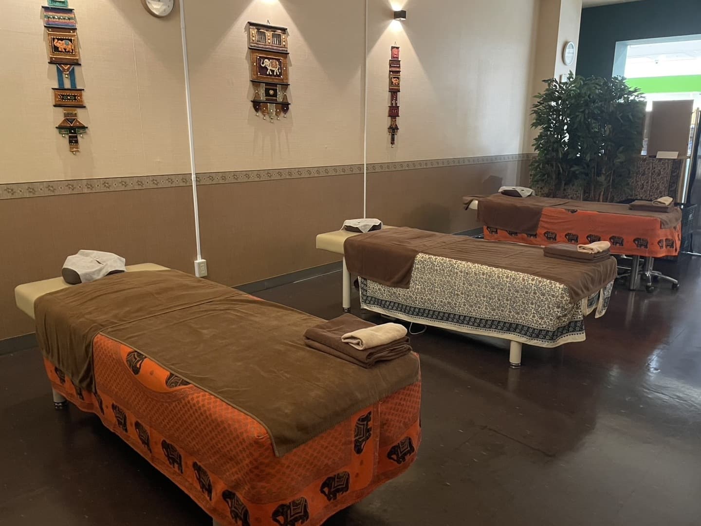 ブブアブ　イオンモール三光店